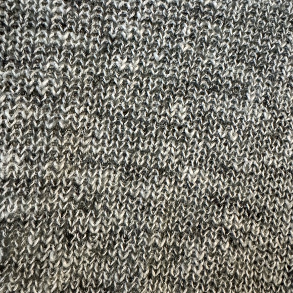 Hollister Cozy Heather Gray Knit Cardigan - Picture 6 of 7